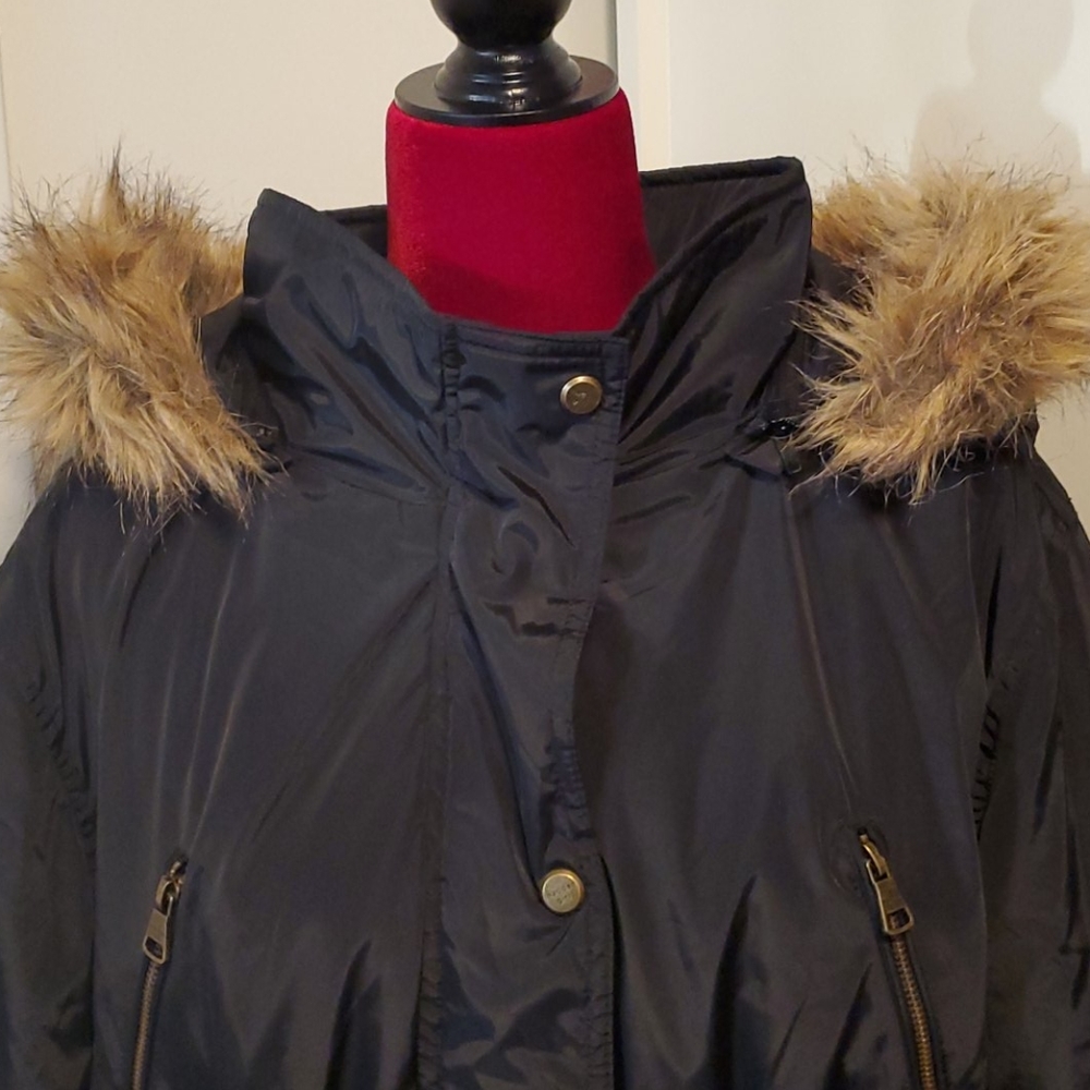 🔻Faux Fur Hood Coat Madden Girl